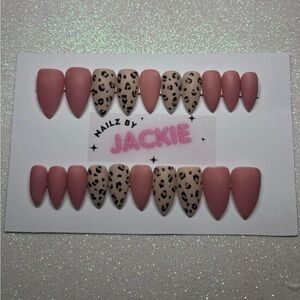 Hand painted Reusable Press on Nails Medium Stiletto | Nude Cheetah | 20 Pcs